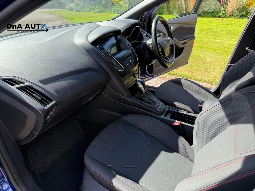 Ford Focus 1.0T EcoBoost ST-Line Hatchback 5dr Petrol Auto Euro 6 (s/s) (125 ps)