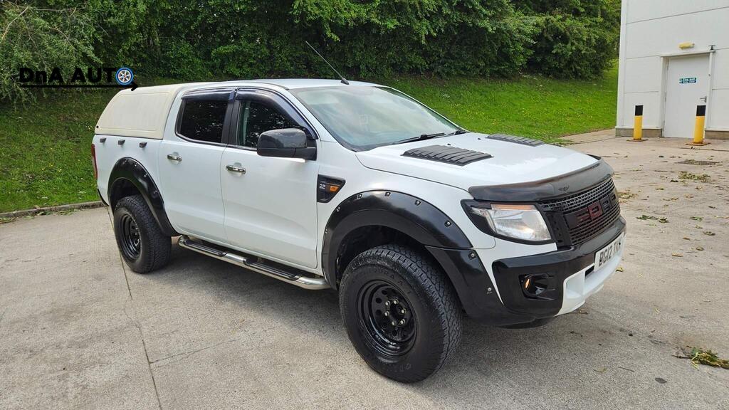 Ford Ranger 2.2 TDCi XL Super Pickup Extended Cab 4dr Diesel Manual 4WD Euro 5 (150 ps)