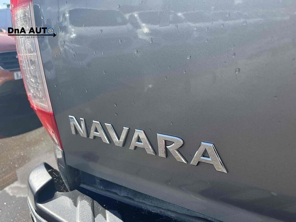 Nissan Navara 2.3 dCi Tekna Pickup Double Cab 4dr Diesel Manual 4WD Euro 6 (s/s) (190 ps)
