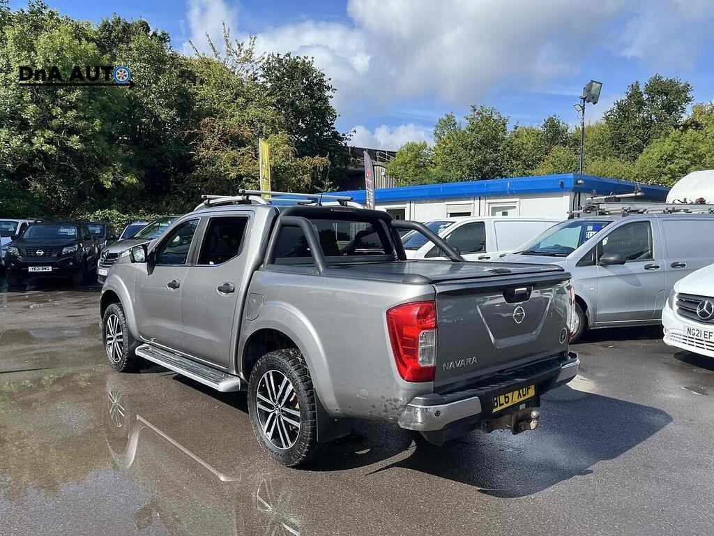 Nissan Navara 2.3 dCi Tekna Pickup Double Cab 4dr Diesel Manual 4WD Euro 6 (s/s) (190 ps)
