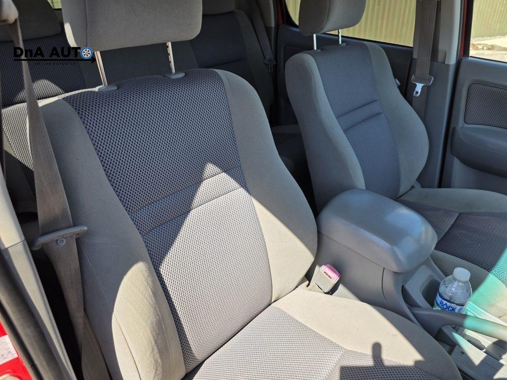 Toyota Hilux 3.0 D-4D Invincible Pickup 4dr Diesel Manual 4WD (279 g/km, 171 bhp)