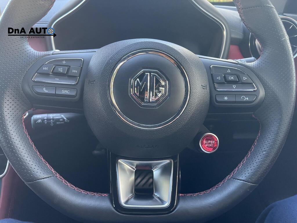 MG MG HS 1.5 T-GDI Trophy SUV 5dr Petrol DCT Euro 6 (s/s) (162 ps)