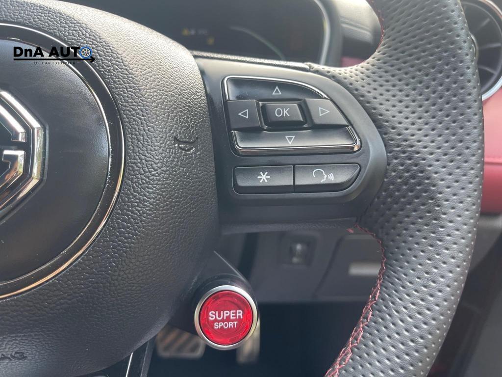 MG MG HS 1.5 T-GDI Trophy SUV 5dr Petrol DCT Euro 6 (s/s) (162 ps)