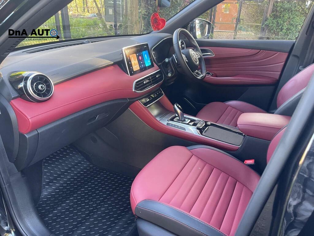 MG MG HS 1.5 T-GDI Trophy SUV 5dr Petrol DCT Euro 6 (s/s) (162 ps)