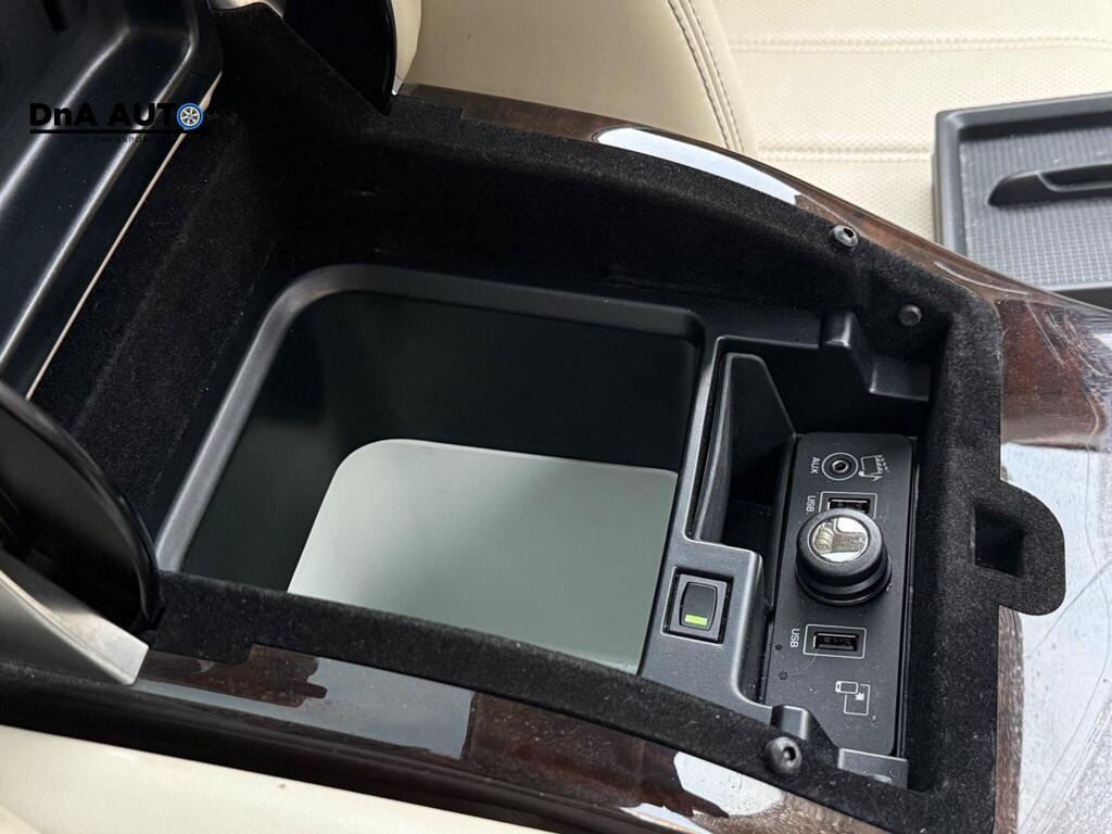 Land Rover Range Rover 4.4 SD V8 Autobiography SUV 5dr Diesel Auto 4WD Euro 6 (s/s) (339 ps)