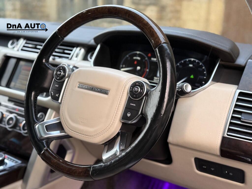 Land Rover Range Rover 4.4 SD V8 Autobiography SUV 5dr Diesel Auto 4WD Euro 6 (s/s) (339 ps)