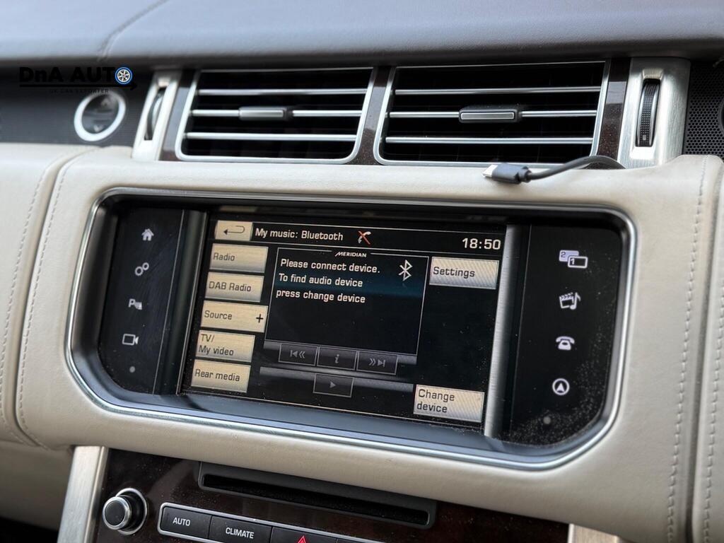 Land Rover Range Rover 4.4 SD V8 Autobiography SUV 5dr Diesel Auto 4WD Euro 6 (s/s) (339 ps)
